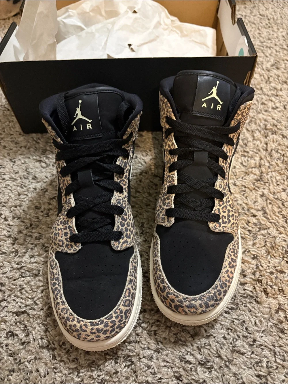 Air Jordan 1 Mid SE GS ‘Leopard’